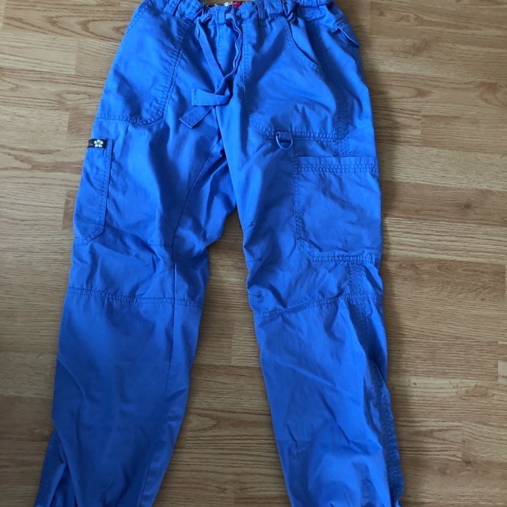 Koi Scrub pants XS petite